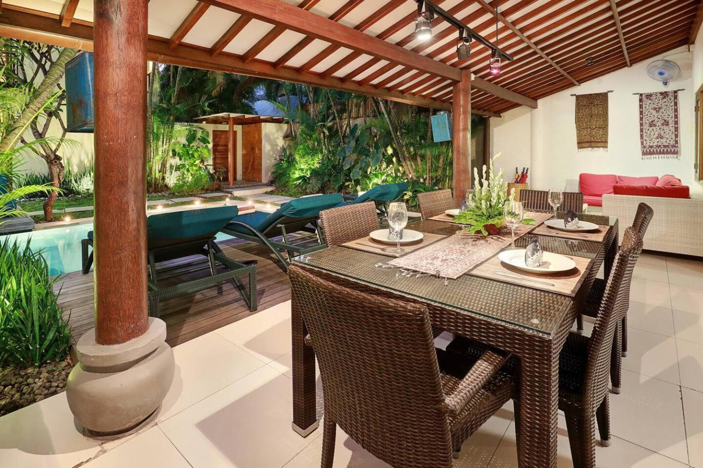 Super Value 4 Bedroom, Walk To Bintang Supermarket Seminyak Kültér fotó