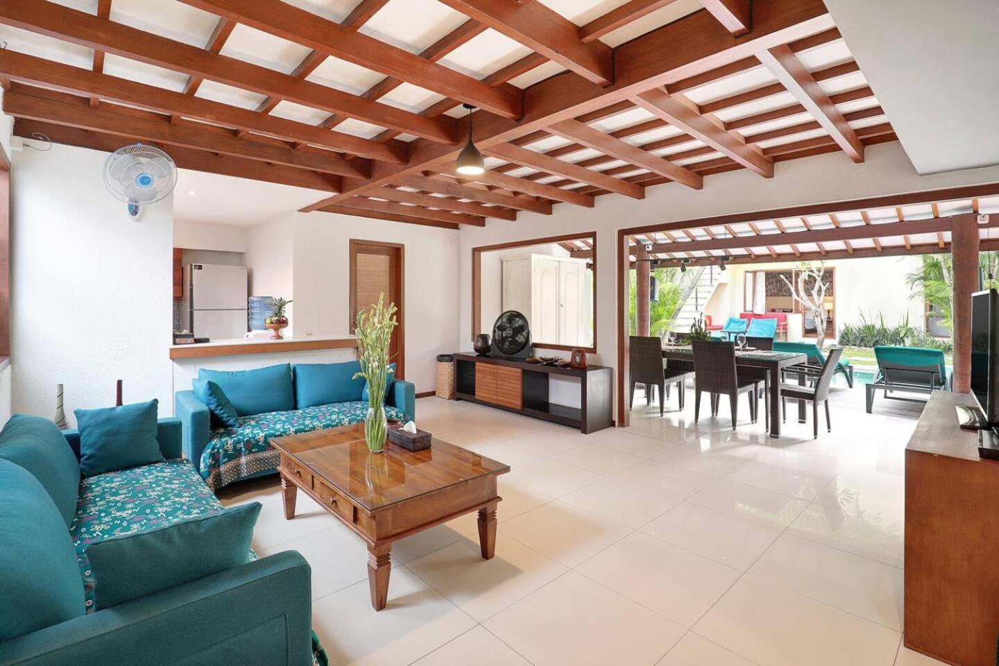 Super Value 4 Bedroom, Walk To Bintang Supermarket Seminyak Kültér fotó